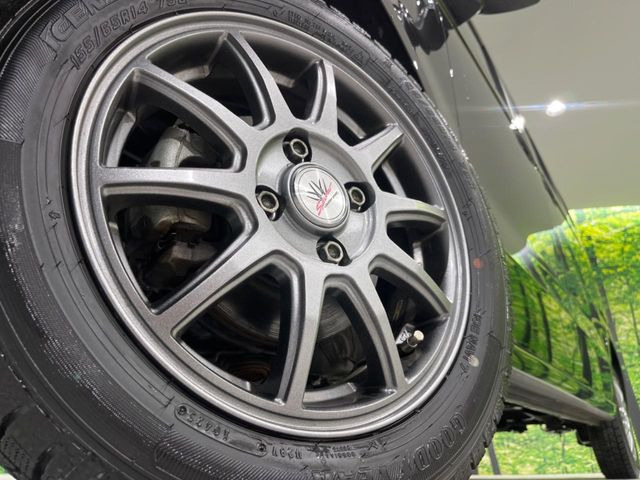 �y14�C���`�A���~�z�C�[���z�O�ςɃ}�b�`�����A���~�z�C�[���𑕒����Ă���܂��B�e��A���~�z�C�[����A�X�^�b�h���X�^�C�����戵�����Ă���܂��B���񂲑��k����������