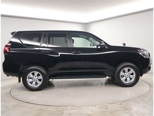 ランドクルーザープラド2.8 TX ディーゼル 4WD