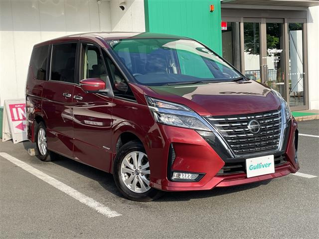 セレナ2.0 ハイウェイスターV 4WD