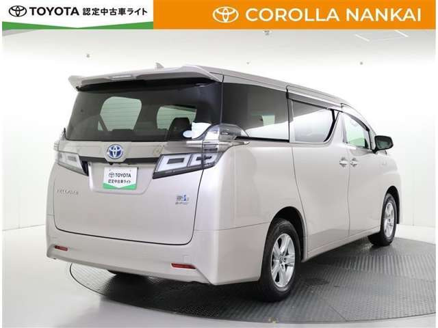 ヴェルファイアハイブリッド 2.5 X E-Four 4WD