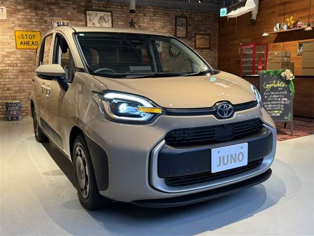 シエンタハイブリッド 1.5 Z ジュノ