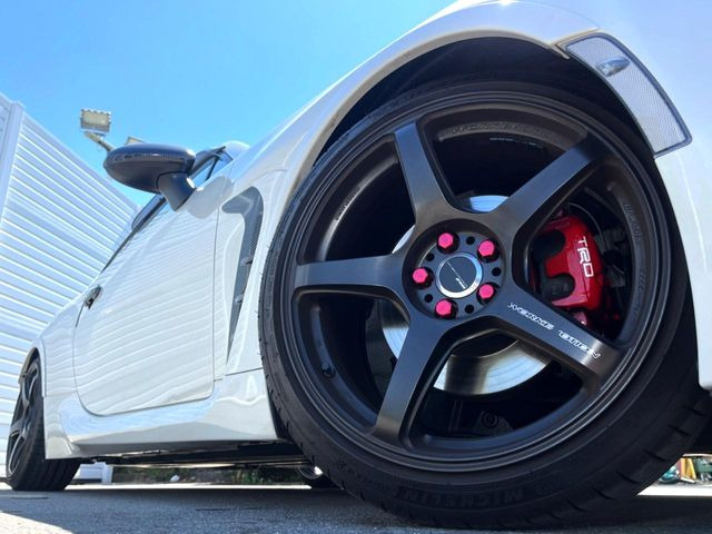 �yWORK��18�C���`�A���~�z�C�[���z��l�C���[�J�[�̃z�C�[���𑕔���y�ʁE���d�x�̃A���~�z�C�[���́A�n���h�����O�E�����ȂǁA����̎������サ�Ă���܂���