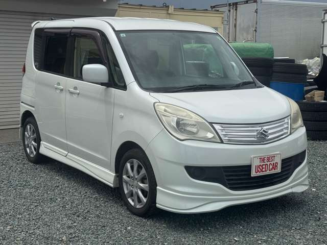 �[�ԑO�̓_�������������H��֊O�����A�L�b�`���s���Ă���܂�!���S���Ă���肢��������悤�ɋ΂߂Ă��܂��B
