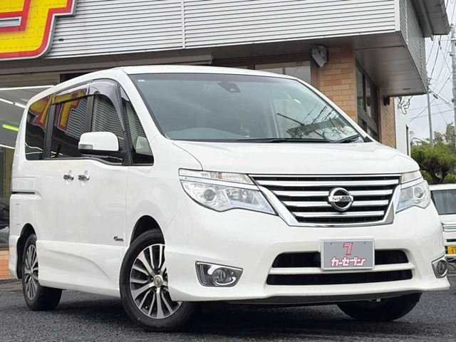 セレナ2.0 ハイウェイスター S-HYBRID