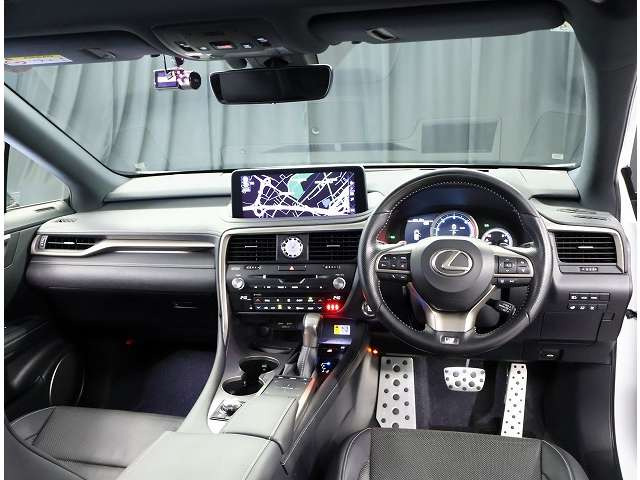 RX300 Fスポーツ 4WD