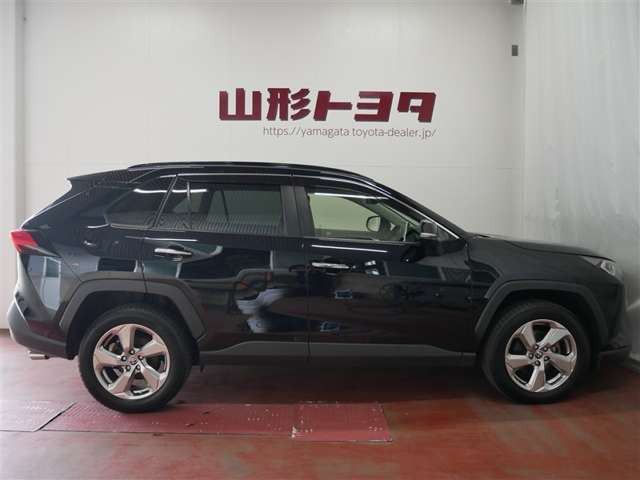 RAV42.5 ハイブリッド G E-Four 4WD