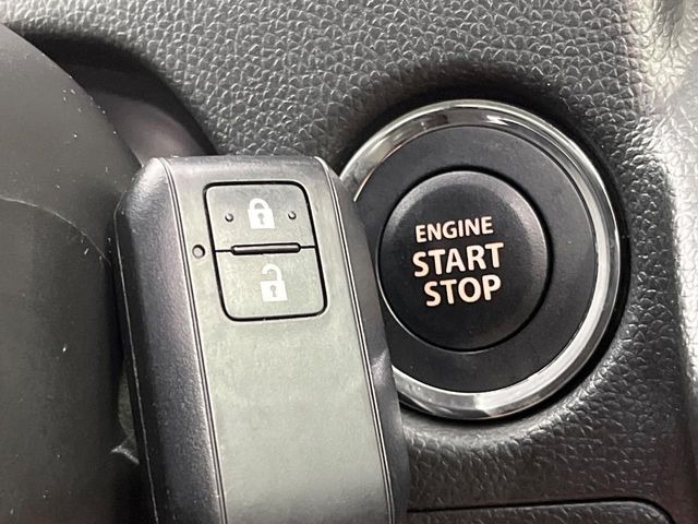 �y�L�[���X�X�^�[�g�V�X�e���z�J�o����|�P�b�g�ɓ��ꂽ�܂܂ł��h�A�̎{���E�������\�ȃX�}�[�g�L�[�𑕔��B�G���W���̃I���E�I�t�����J�M�����o���K�v����������Ƃ��Ă��֗��ł���