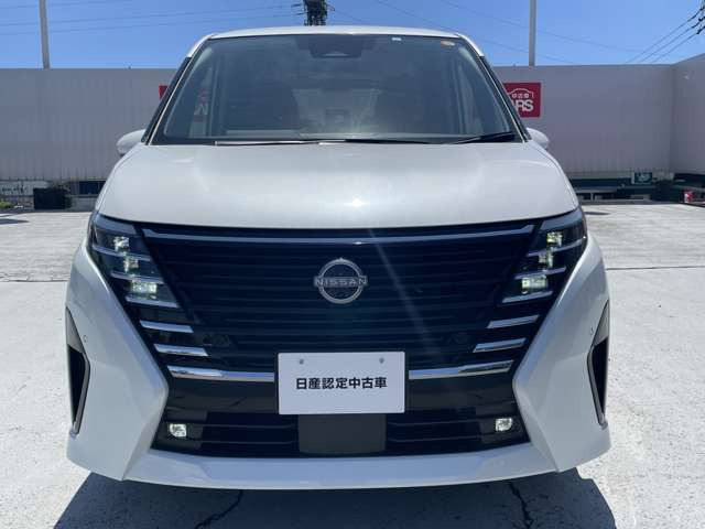 セレナ1.4 e-POWER ハイウェイスターV