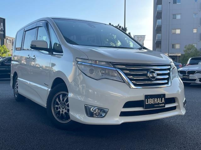 セレナ2.0 ハイウェイスター Vセレクション+Safety S-HYBRID