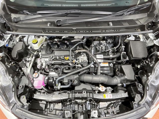 親切・丁寧な専門メカニックスタッフが応対!・車検・点検整備・事故等の修理などアフターサービスも安心。お車のカスタマイズもネクステージのサービススタッフまでご相談ください!
