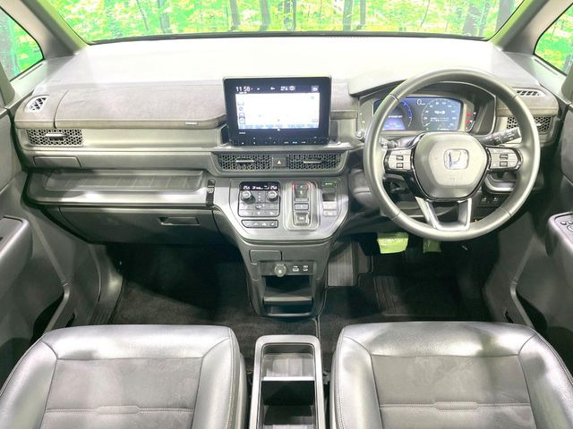 ステップワゴン2.0 e:HEV スパーダ プレミアムライン