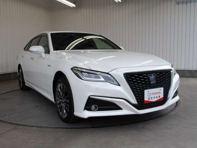 クラウンハイブリッド 2.5 G エグゼクティブ Four 4WD