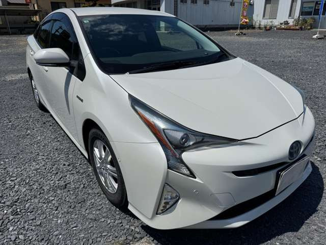 プリウス1.8 S