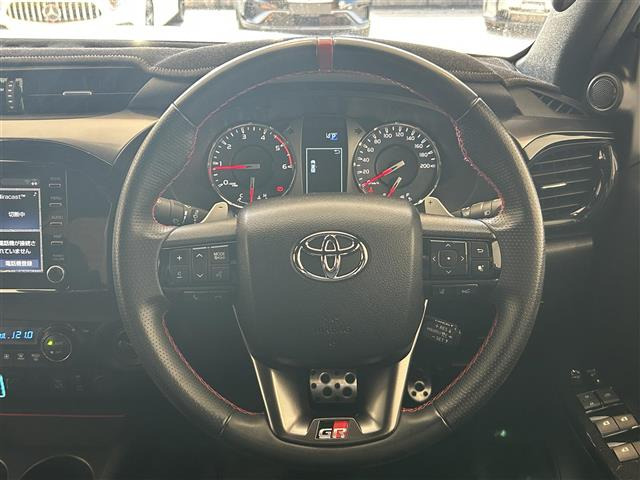 ハイラックス2.4 Z GRスポーツ ディーゼル 4WD