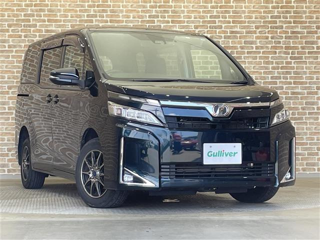 ヴォクシー2.0 X 4WD