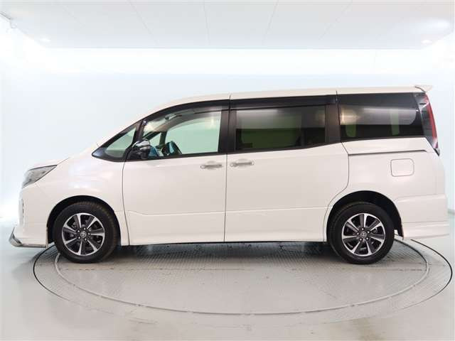 ノア2.0 Si W×B III 4WD