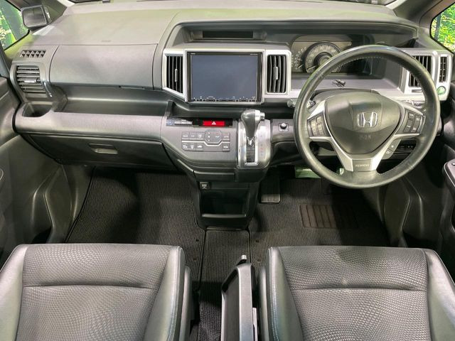 ステップワゴン2.0 スパーダ Z クールスピリット