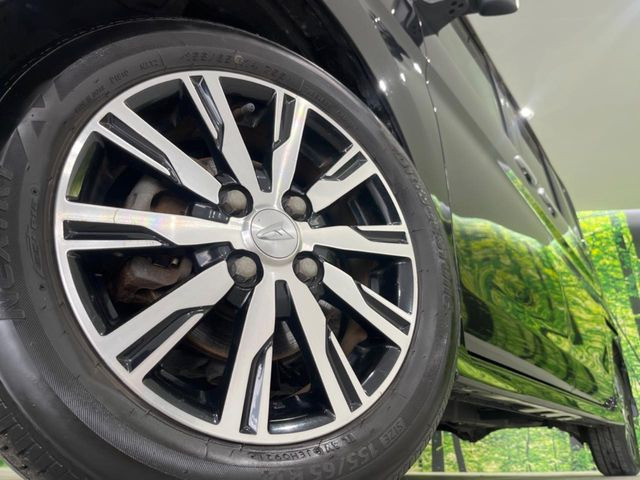 �y����14�C���`�A���~�z�C�[���z�O�ςɃ}�b�`���������A���~�z�C�[���𑕒����Ă���܂��B�e��ЊO�A���~�z�C�[����A�X�^�b�h���X�^�C�����戵�����Ă���܂��B���񂲑��k����������