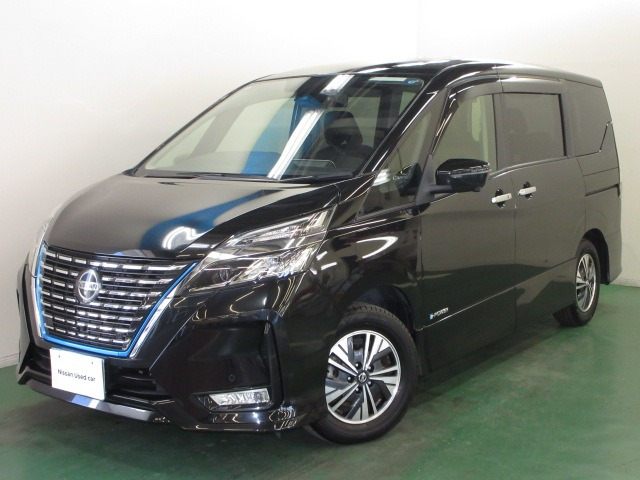セレナ1.2 e-POWER ハイウェイスターV