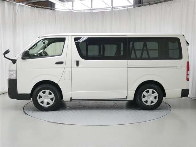 レジアスエース2.8 DX ロング ディーゼル 4WD