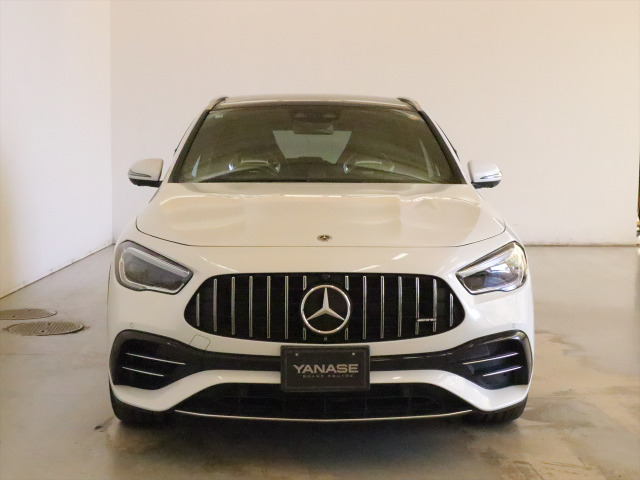GLAクラスAMG GLA45 S 4マチックプラス 4WD