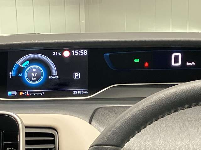 セレナ1.2 e-POWER ハイウェイスターV
