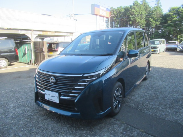 セレナ1.4 e-POWER ハイウェイスターV