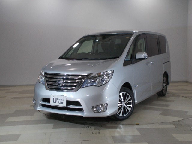 セレナ2.0 ハイウェイスター S-HYBRID