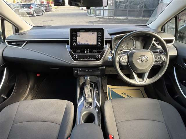 カローラ1.8 ハイブリッド S E-Four 4WD