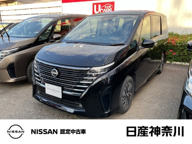 セレナ1.4 e-POWER ハイウェイスターV