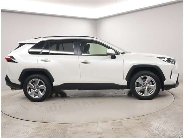 RAV42.5 ハイブリッド G E-Four 4WD