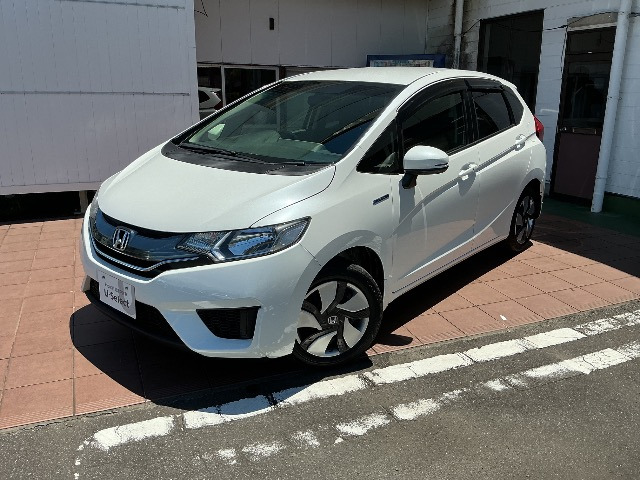 フィット1.5 ハイブリッド Fパッケージ