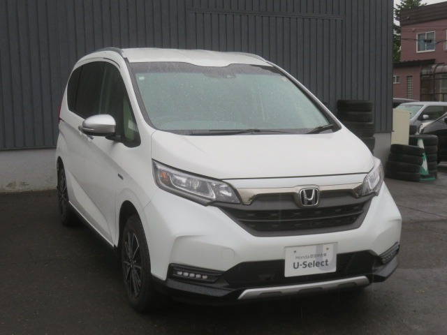 フリード1.5 ハイブリッド クロスター ホンダセンシング 4WD