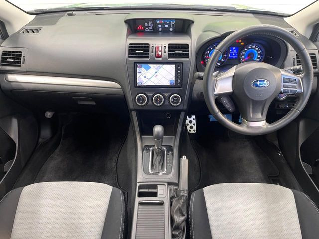 インプレッサXVハイブリッド2.0i-L 4WD