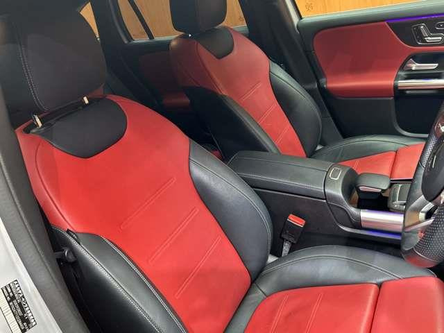 GLAクラスGLA200d 4マチック AMGライン 4WD