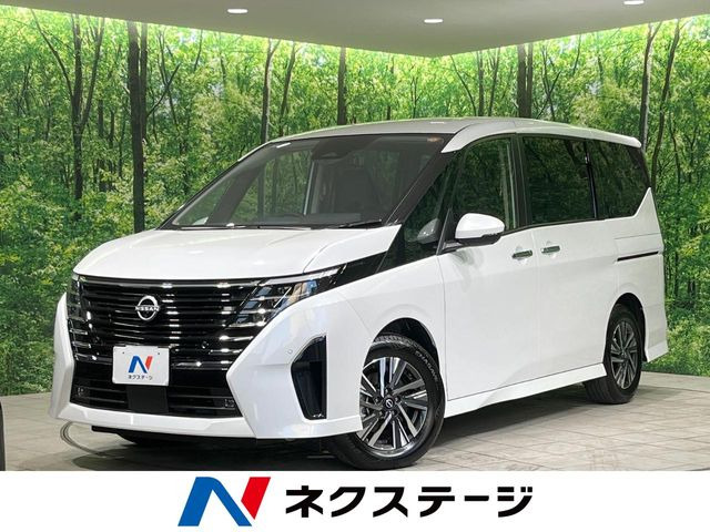 セレナ1.4 e-POWER ハイウェイスターV
