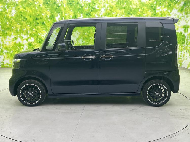 N-BOXカスタムターボ コーディネートスタイル モノトーン 4WD