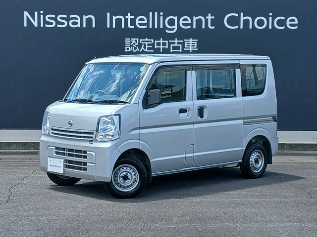NV100クリッパーDX 5AGS車