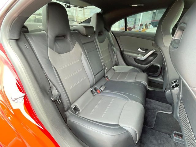 ���㕔���Ȃ��C�ɂȂ�悤�ȃL�Y�E�����ւ��蓙�A�傫�ȃ_���[�W�͂Ȃ��A�ǍD�ȏ�Ԃł��B