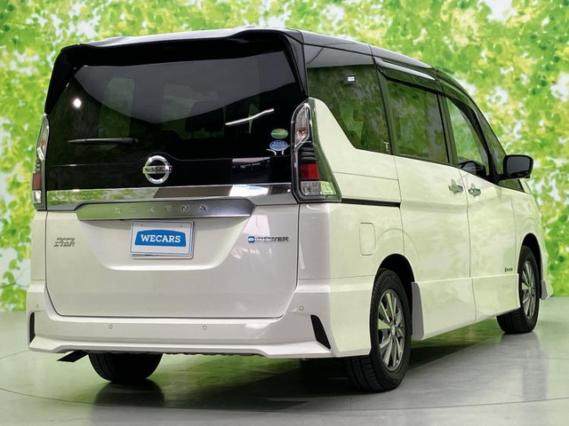 セレナ1.2 e-POWER ハイウェイスターV