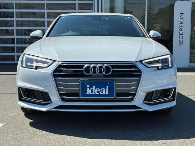 A42.0 TFSI クワトロ スポーツ Sラインパッケージ 4WD