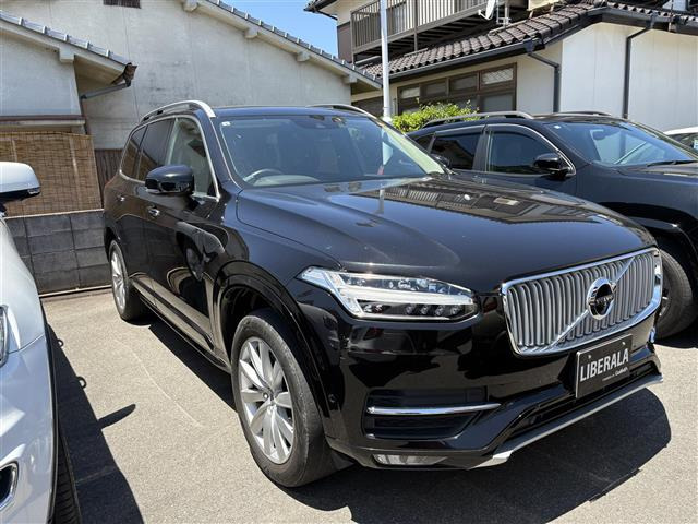 XC90B5 AWD モメンタム 4WD