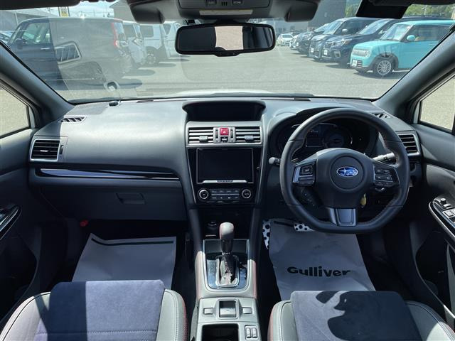 WRXS4 2.0 GT-S アイサイト 4WD