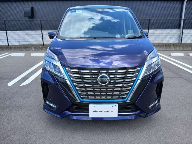 セレナ1.2 e-POWER ハイウェイスターV