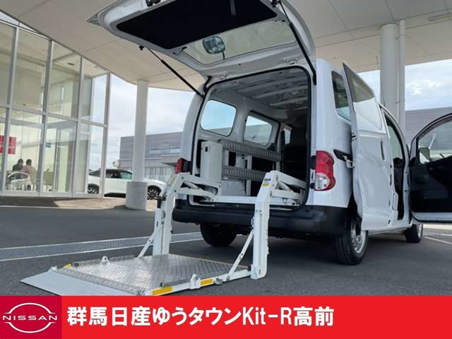 NV200バネットバン1.6 DX