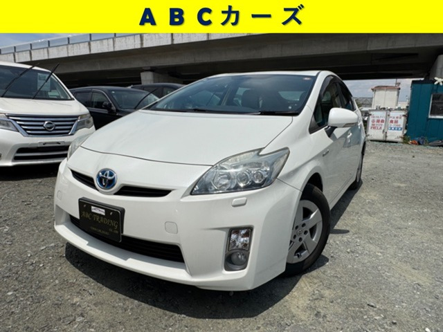 プリウス1.8 S