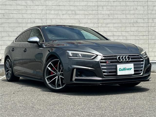 S5スポーツバック3.0 4WD