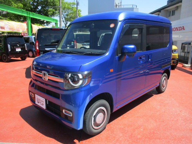 N-VAN+スタイル ファン 4WD