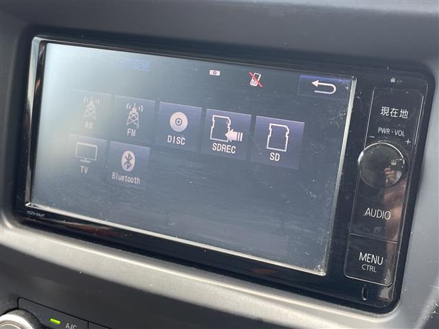 アベンシスワゴン2.0 Li
