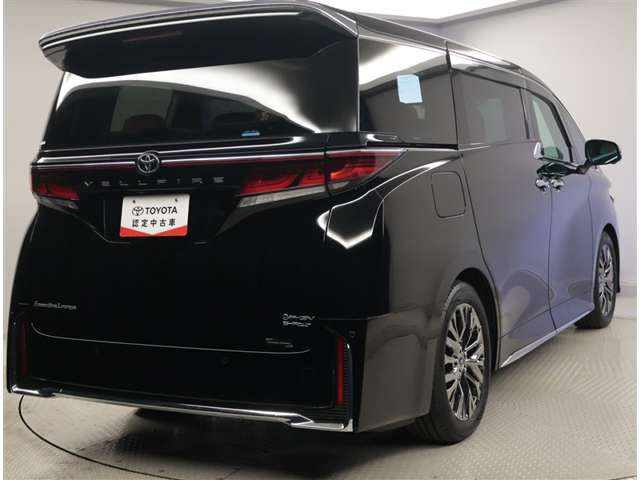 ヴェルファイアプラグインハイブリッド 2.5 エグゼクティブ ラウンジ E-Four 4WD